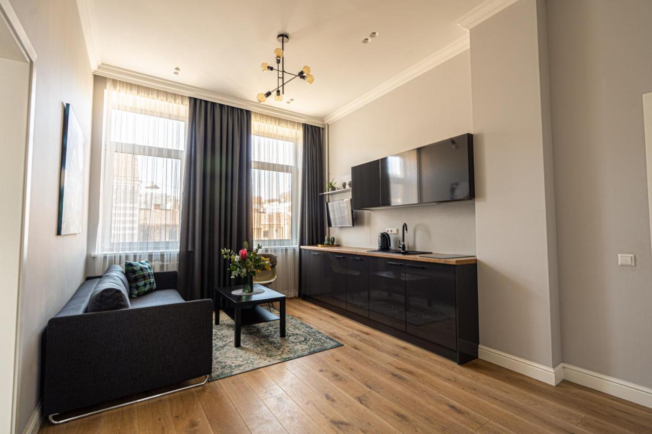 Beautiful Apartment In The Heart Of Kaunas Exterior foto