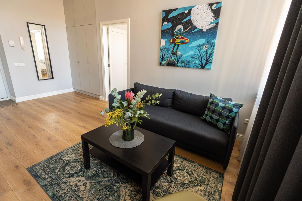 Beautiful Apartment In The Heart Of Kaunas Exterior foto