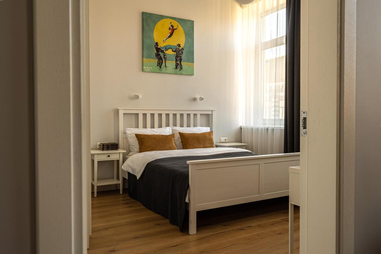 Beautiful Apartment In The Heart Of Kaunas Exterior foto